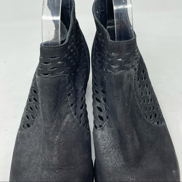 SEYCHELLES Women’s WAYPOINT LASER CUT Boho Bootie - Picture 5 of 9